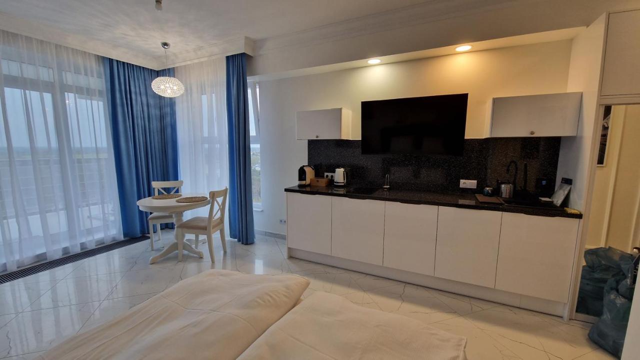 Astra Apartament Porta Mare Дзивновек Екстериор снимка